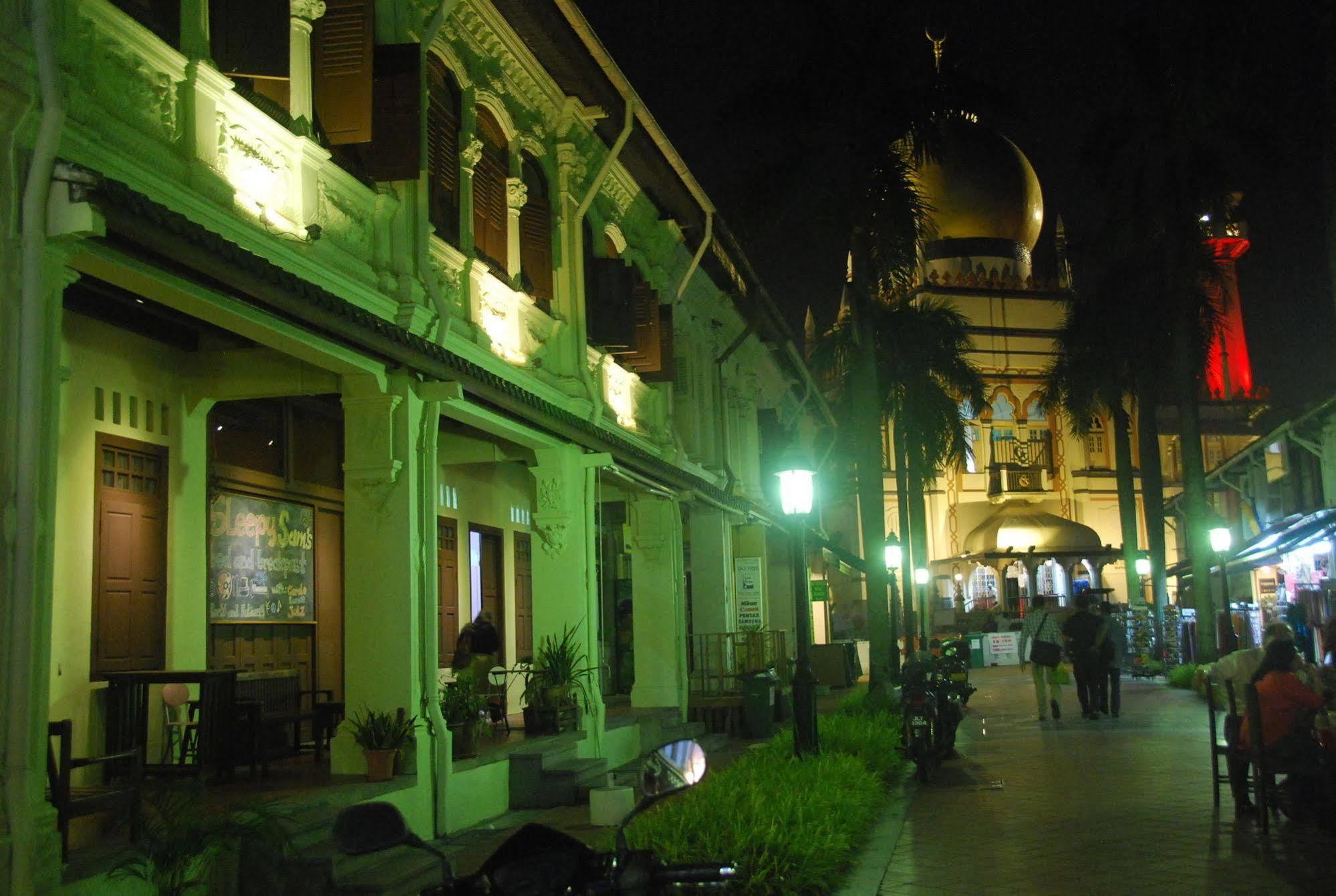 Hotel Sleepy Kiwi Backpacker - Bugis